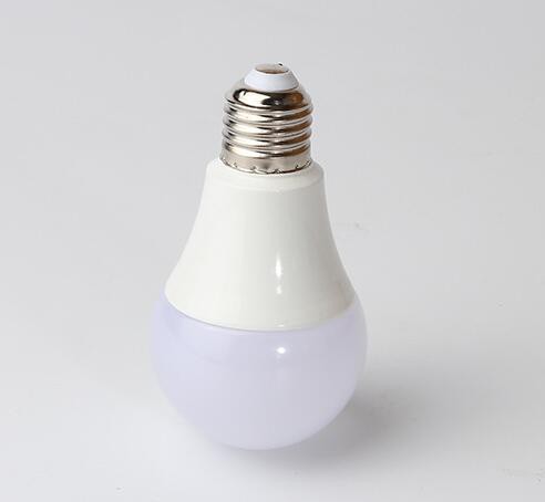 Thailand Customer Bought Some Samples Of 9.5 Watt LED Bulb E27 4000k Dimmable Function, After Evaluating They Will Buy A Lot, Thank You.