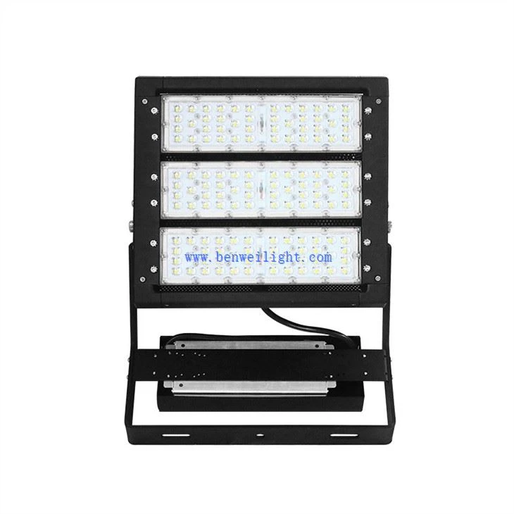 Led Flood Light Għall-Qasam tal-Futbol