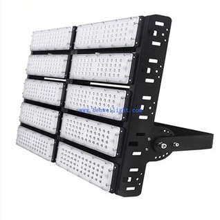 Qasam tal-Futbol 400W bid-dwal