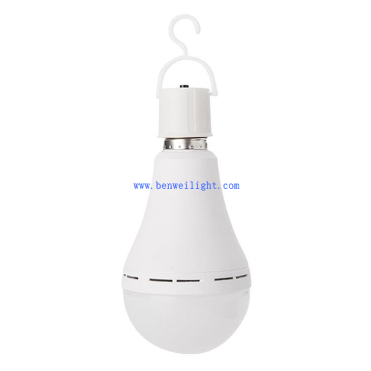 6500K Portable Solar Emergency Bulb