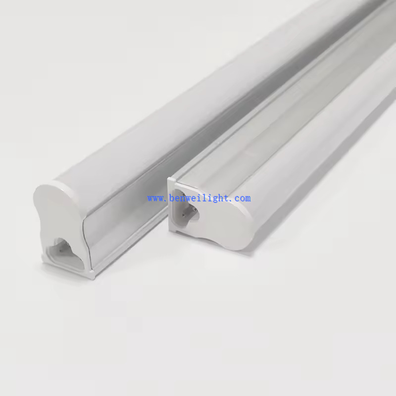 T5 aluminum tube light 1 T5 aluminum tube light 1